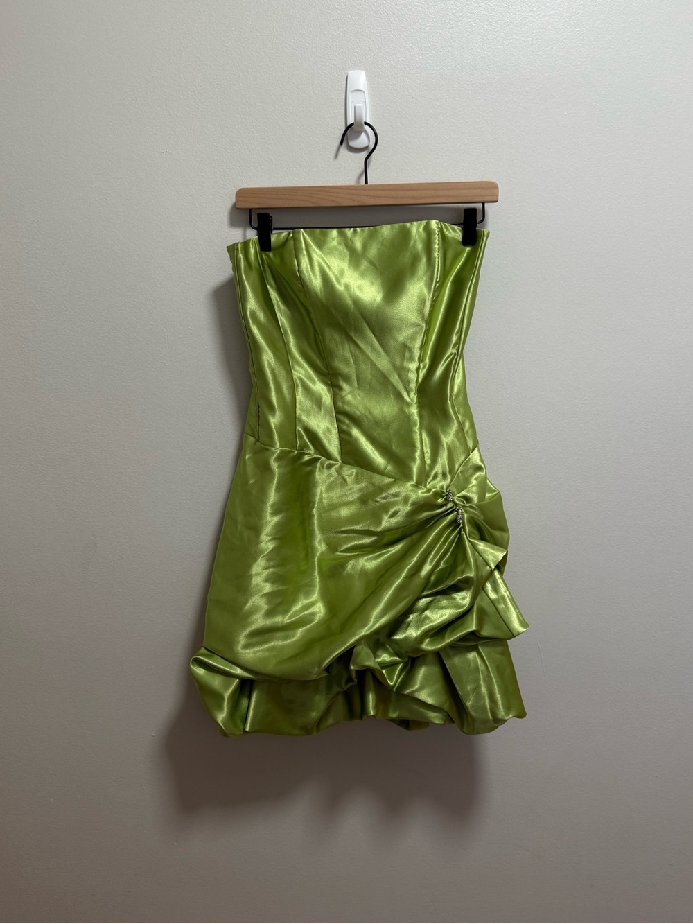 Y2K Jessica McClintock gunne‎ sax chartreuse strapless ruched bubble hem dress